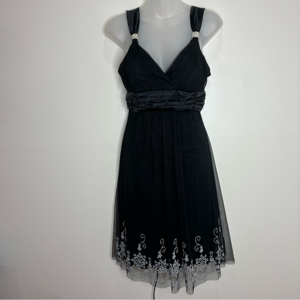 Taboo Size Large Y2K Black Silver Glitter Dress V neck homecoming goth prom